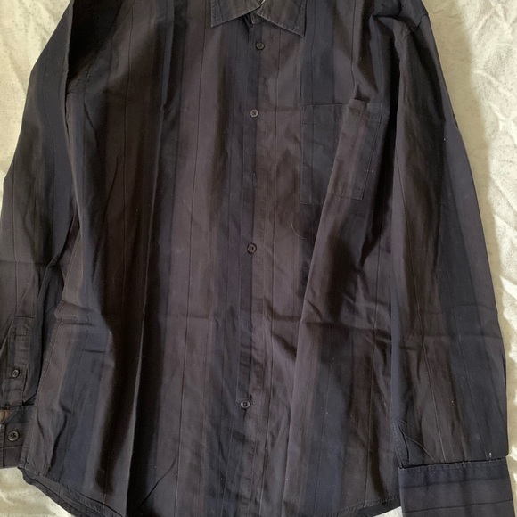Dark coloured long sleeved collared shirt - Business Attire - Picture 2 of 2